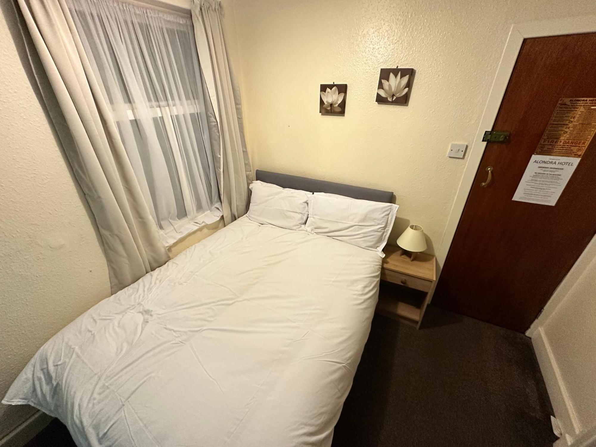Alondra Hotel - Blackpool — Photos 2